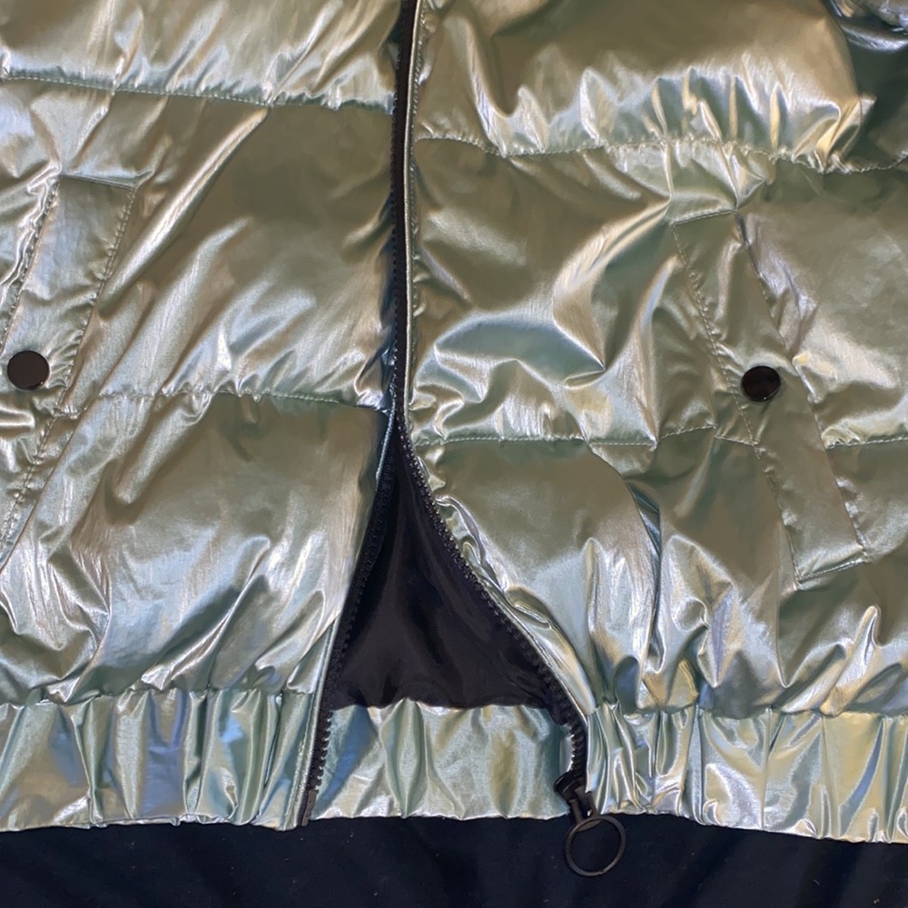 Puffer Jacket - Picture 4 of 5
